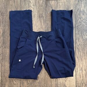 Figs Women's Navy scrub pants